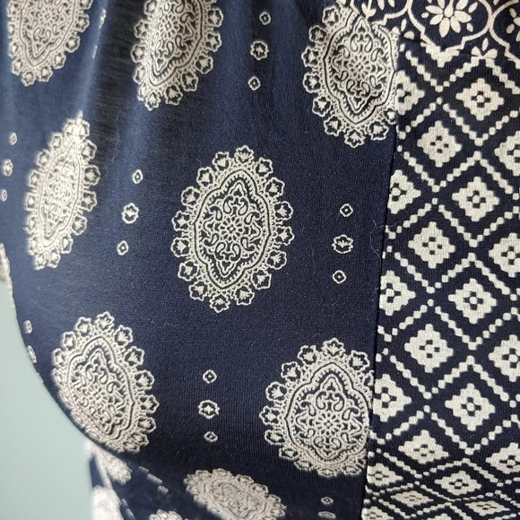 J. Crew Medallion Print Perfect Tee - Picture 3 of 5